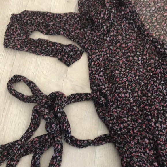 Krisstel Floral wrap style long sleeve blouse sm - Picture 7 of 8